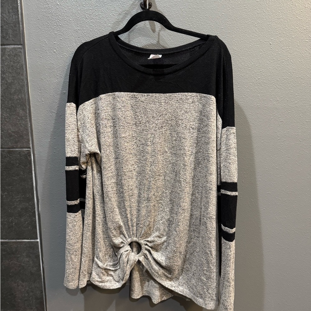 No Boundaries Black and Gray Top